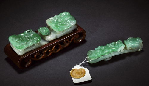 翡翠戒指中的環狀珠寶顆粒 材質、工藝與設計解析